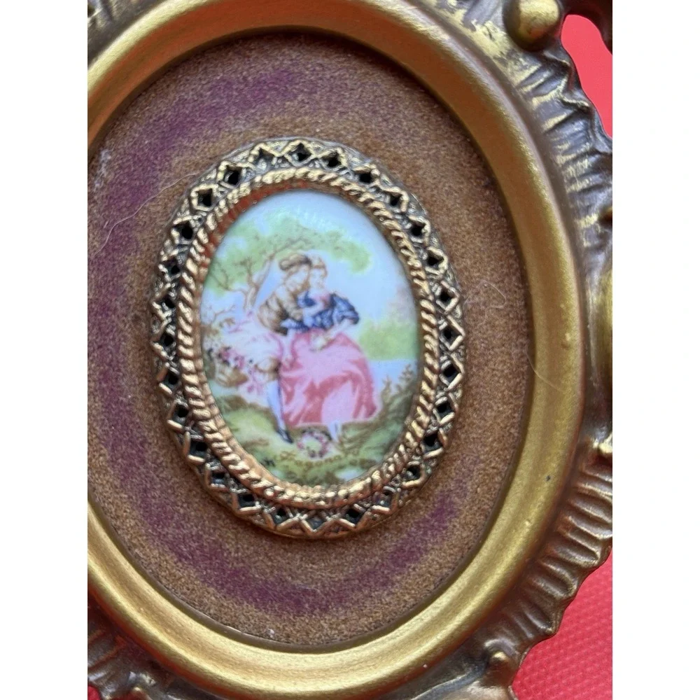 2 Vintage Fragonard Porcelain Cameo Framed Victorian Courting Couple Romantic